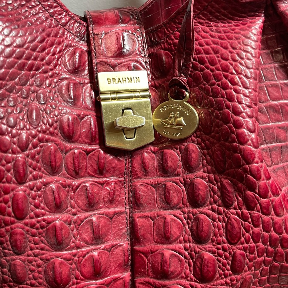 Brahmin Elisa Lg Hobo Crimson Croc-Embossed Shoulder Bag with matching wallet. - Picture 3 of 16